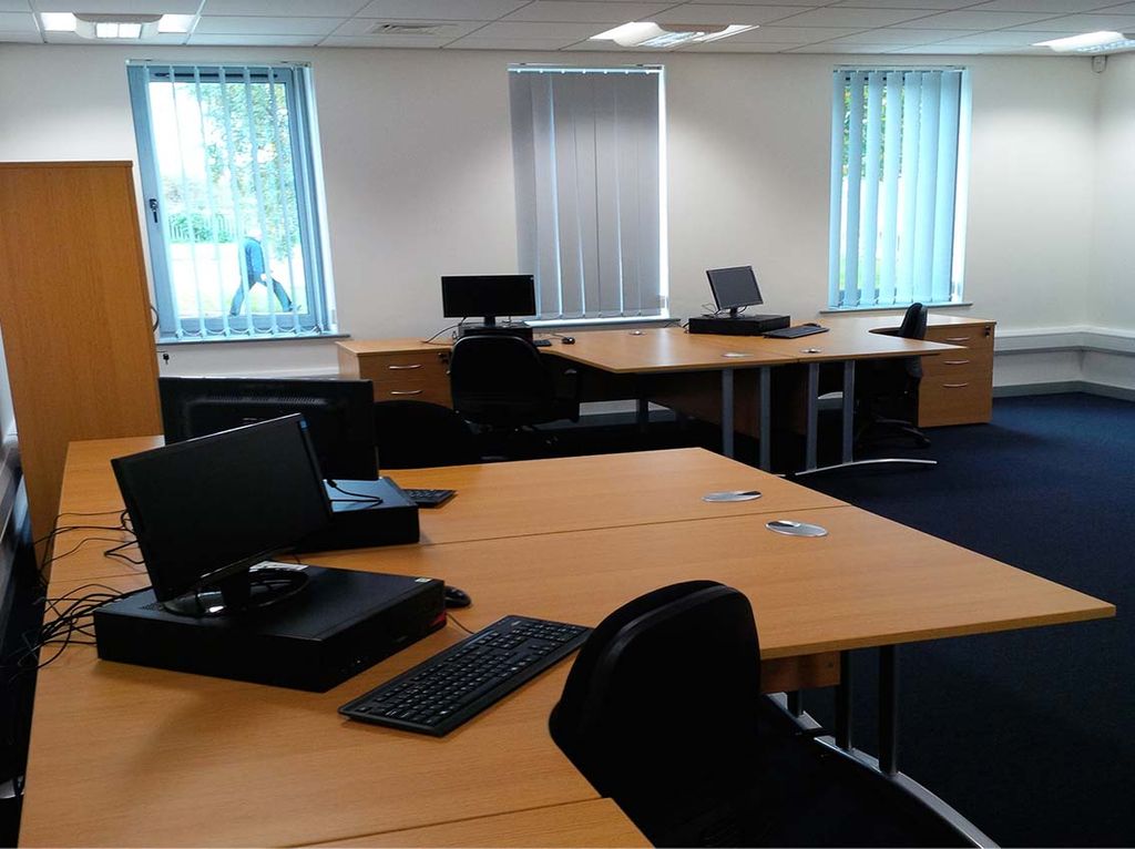 Property photo 1 of 5