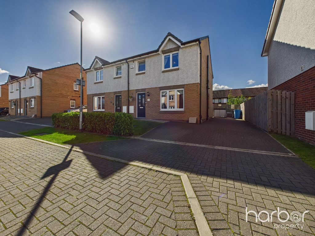 Property photo 1 of 23 4499731