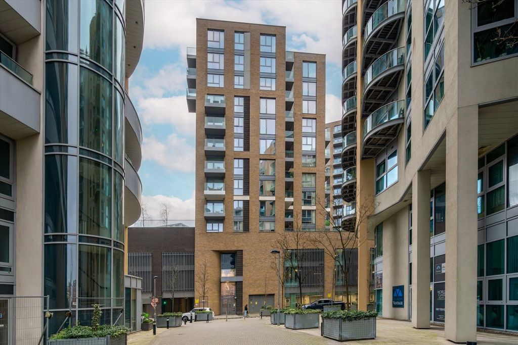 Property photo 1 of 1