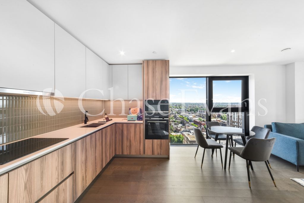 Property photo 2 of 16 Kitchen