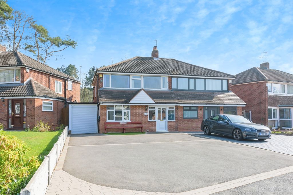 Property photo 1 of 17