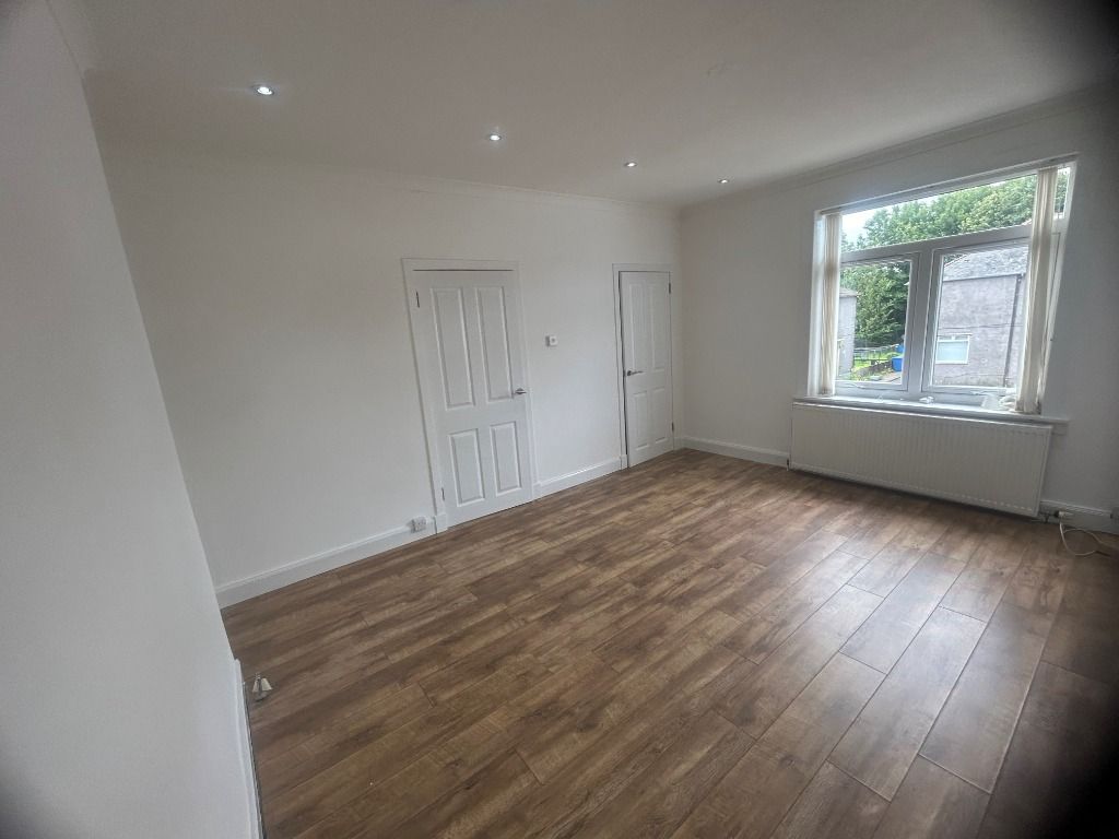 Property photo 3 of 13 Photo 3