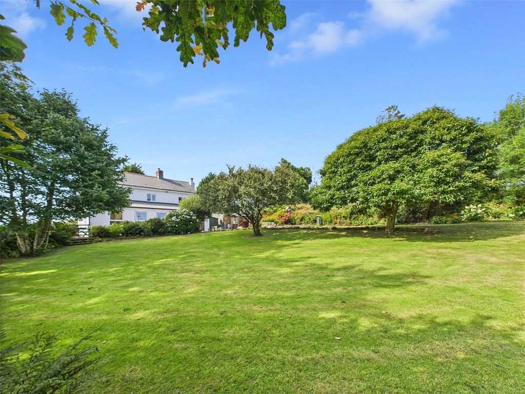 Property photo 3 of 34 Picture No. 39