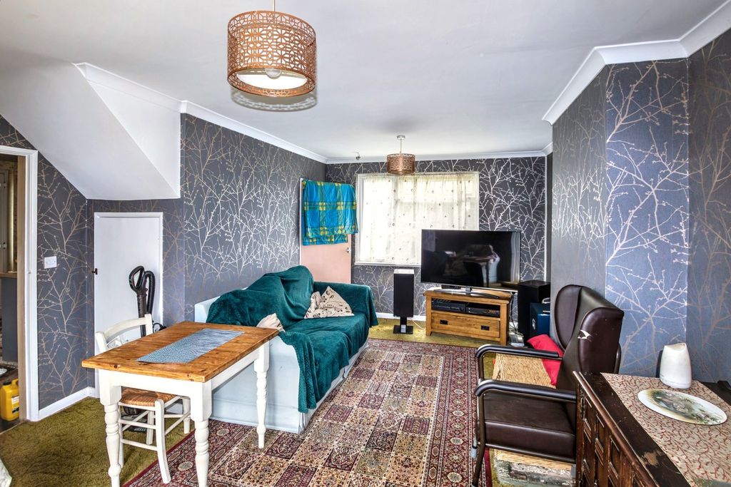 Property photo 2 of 8 Living Room