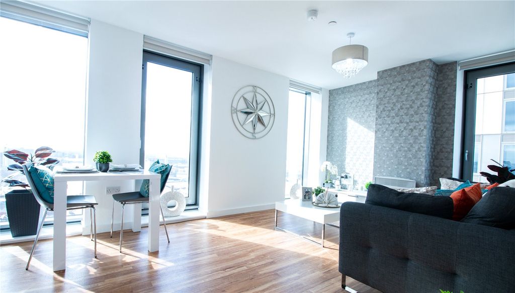 Property photo 1 of 18 Picture No. 01