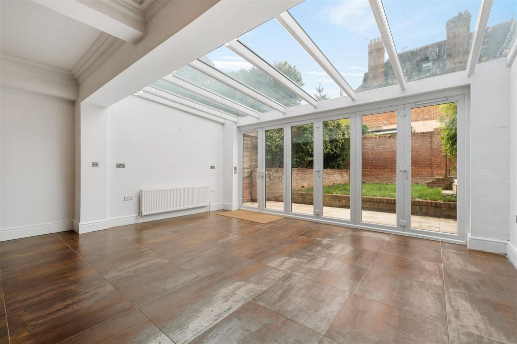 Property photo 3 of 19 3.Jpg