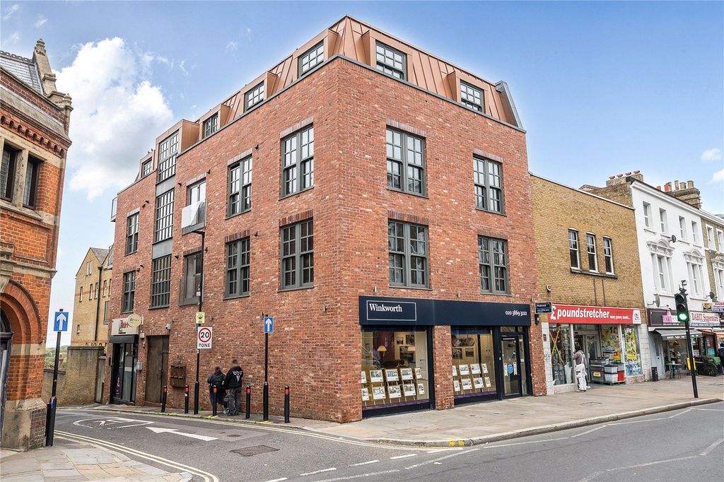 Property photo 3 of 26 External