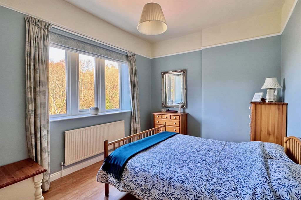 Additional image 16 of 4 bed town house for saleChunal, Glossop SK13