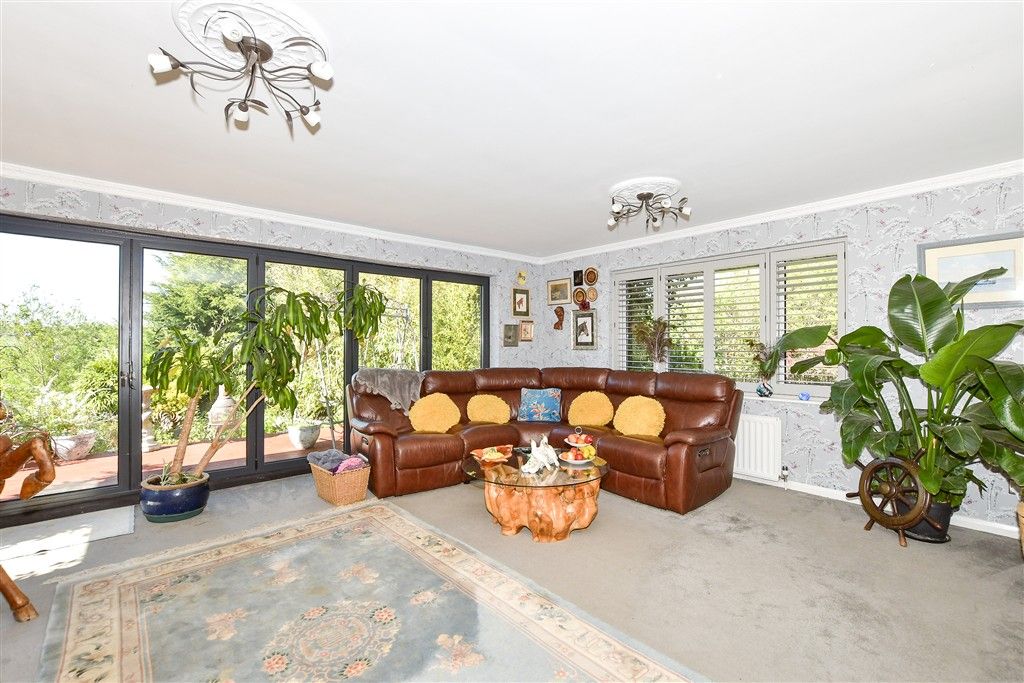 Property photo 1 of 15 Lounge/Dining Room