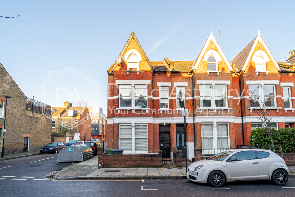 Property photo 1 of 8 Ndb02543-Edit