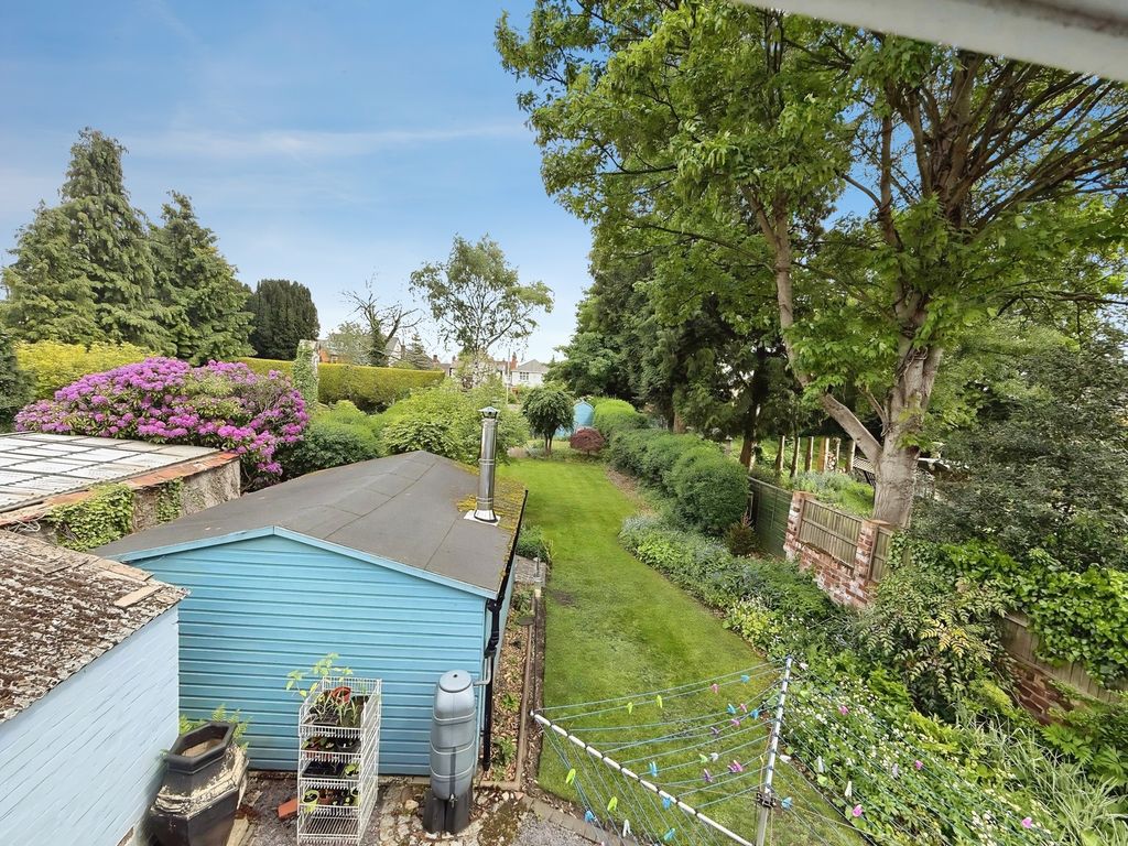 Property photo 2 of 20 Photo 6