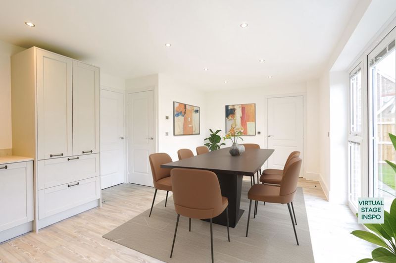 Property photo 3 of 40 Photo 35