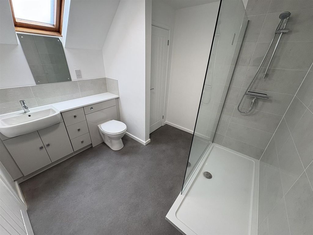 Additional image 16 of 3 bed property to rentSt. Johns Road, Wroxall, Ventnor PO38