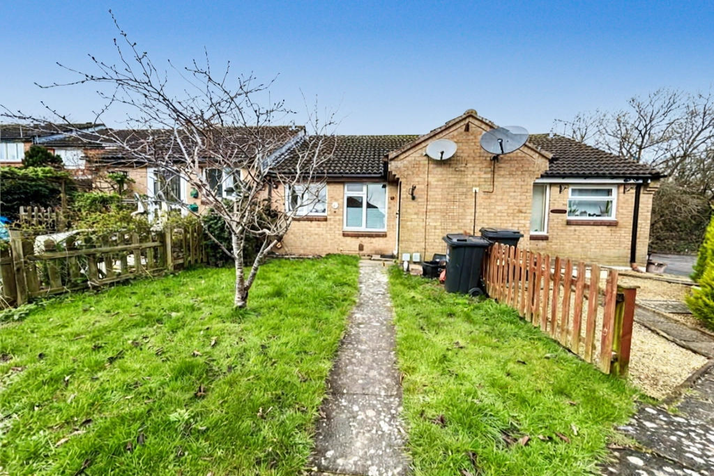 Property photo 1 of 6 58757c3cc42Bb7072B28A3d3B2A8ee34Portalsize