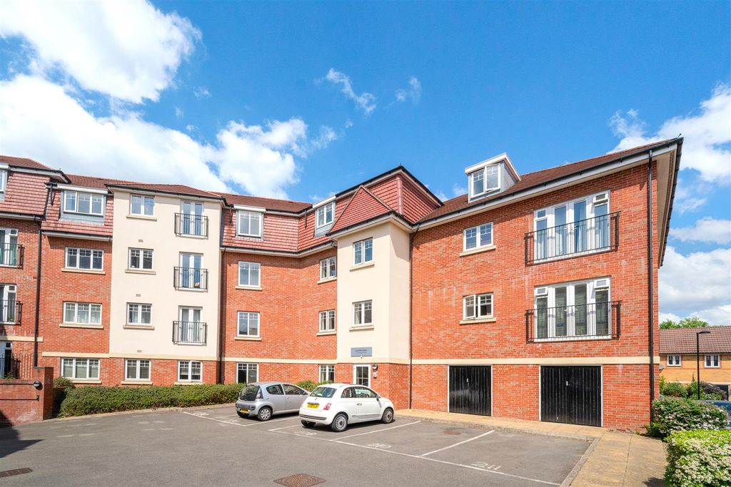 Property photo 1 of 11 Dsc03778-Hdr-Edit.Jpg