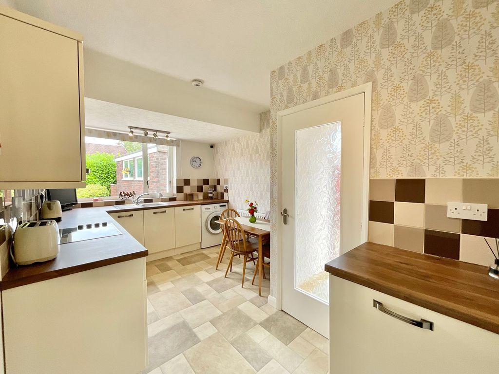 Property photo 3 of 21