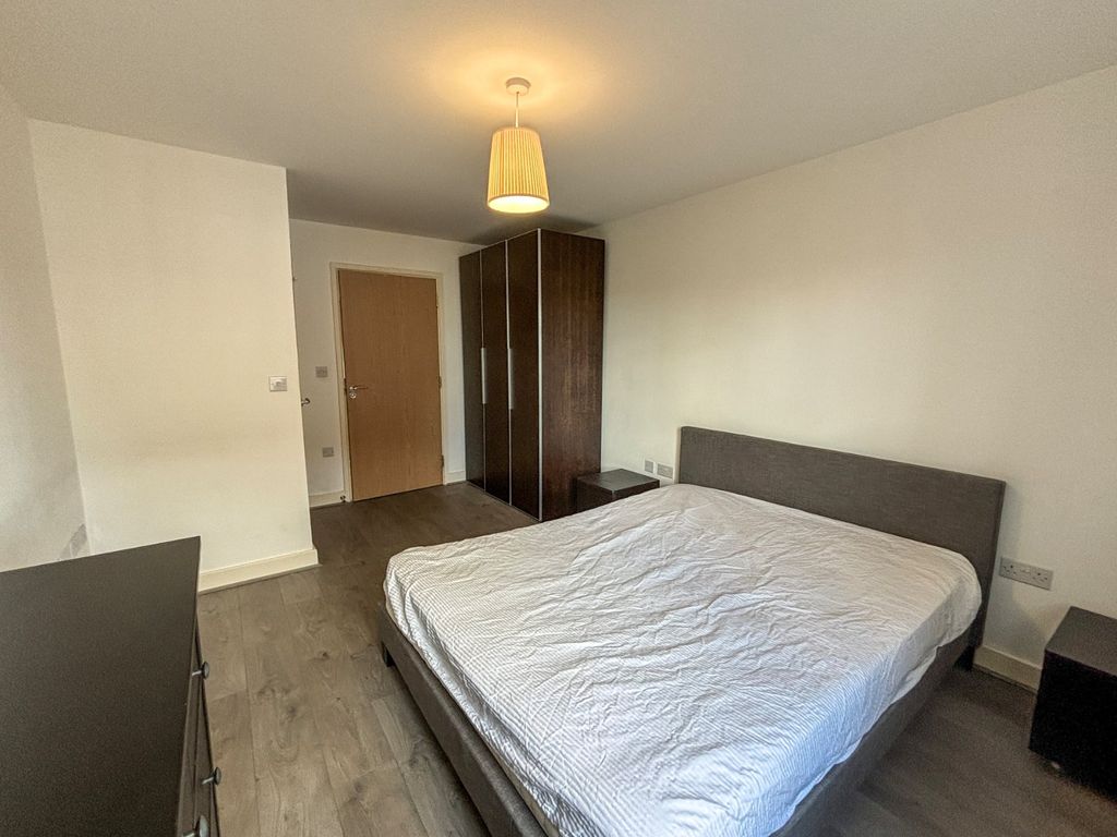 Property photo 3 of 9 Picture No. 15