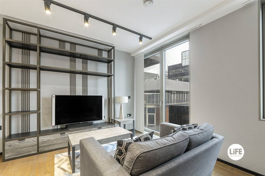 Property photo 2 of 11 Picture No. 02