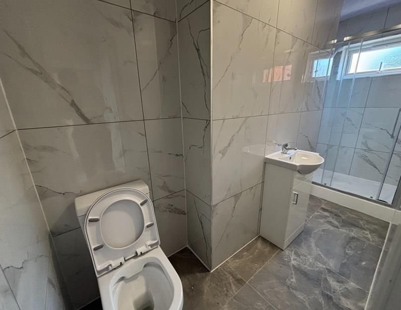 Property photo 2 of 4 4