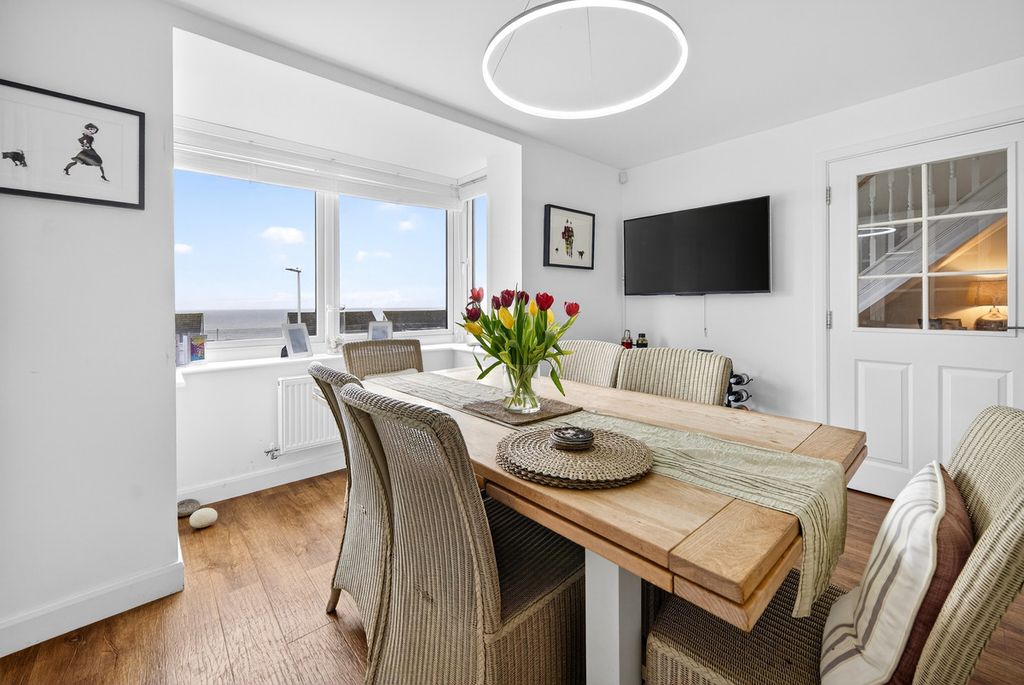 Additional image 5 of 6 bed detached house for saleChannel View, Ogmore-By-Sea CF32