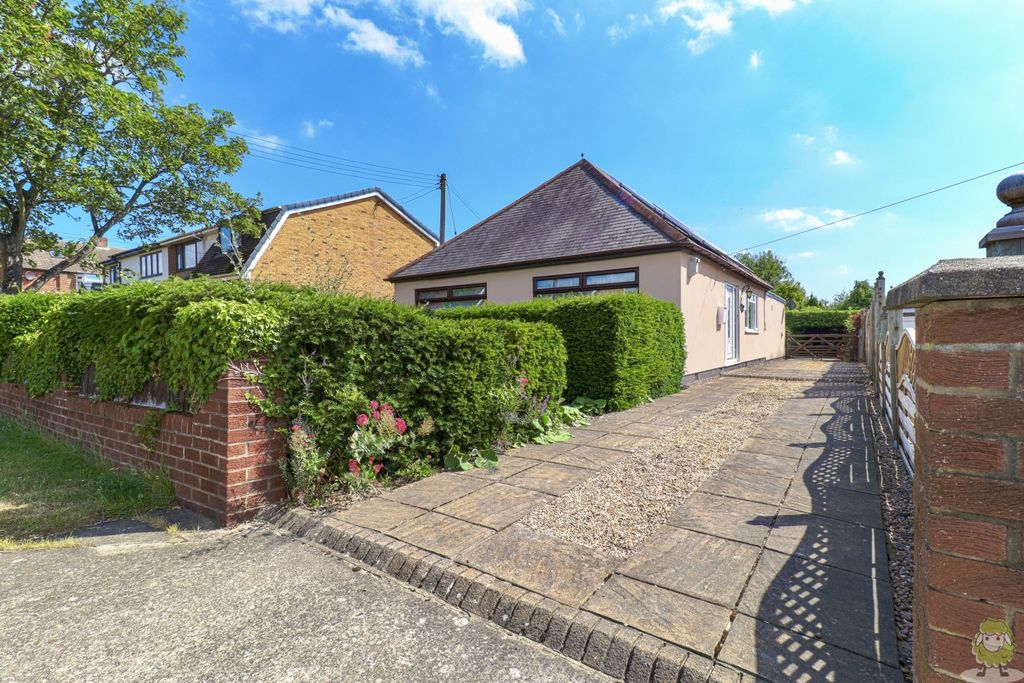 Property photo 1 of 22 F2