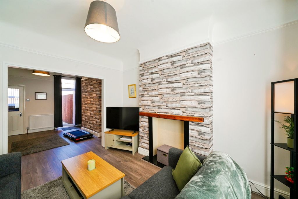 Property photo 2 of 16