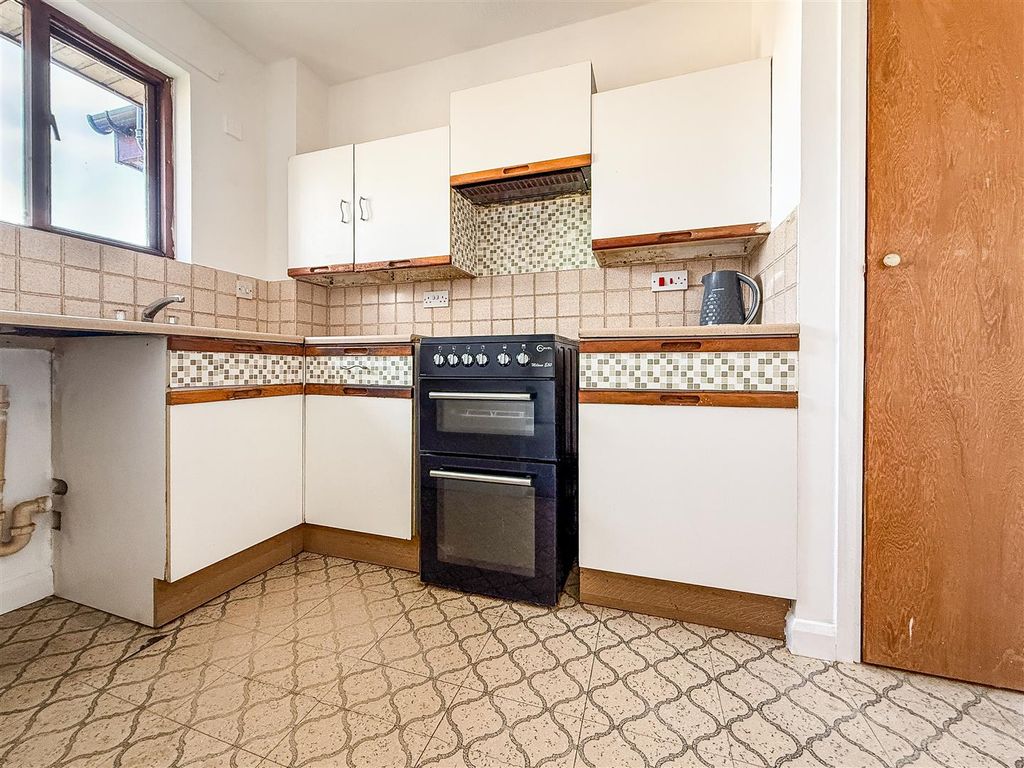 Property photo 3 of 11 Img_9099.Jpg