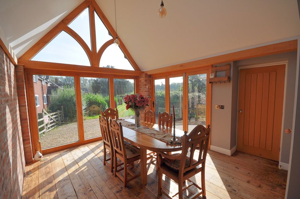 Property photo 2 of 13 Picture No. 05