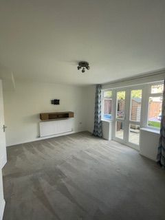 Property photo 3 of 4