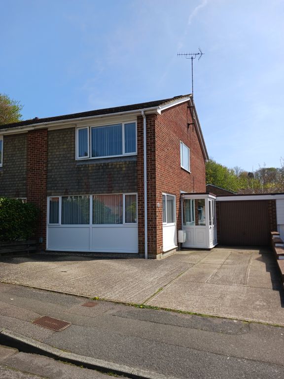 Property photo 1 of 18