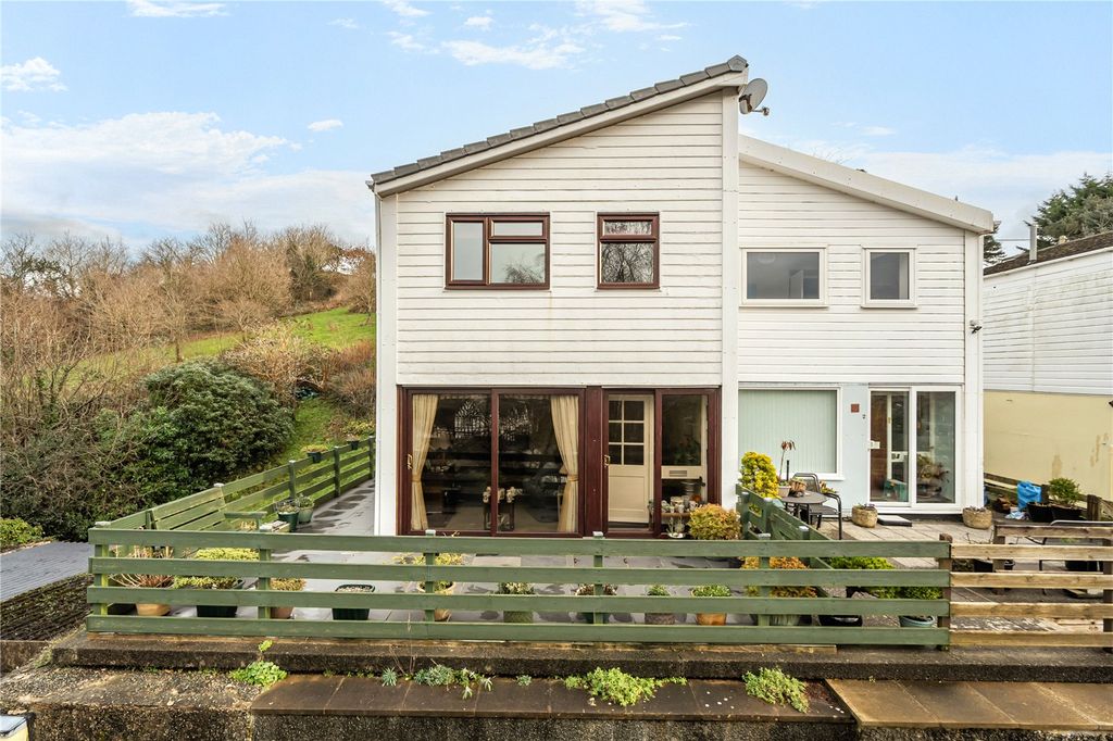 Property photo 1 of 21 Picture No. 01