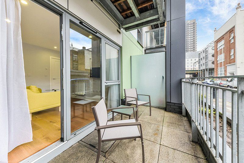Property photo 2 of 10 Terrace