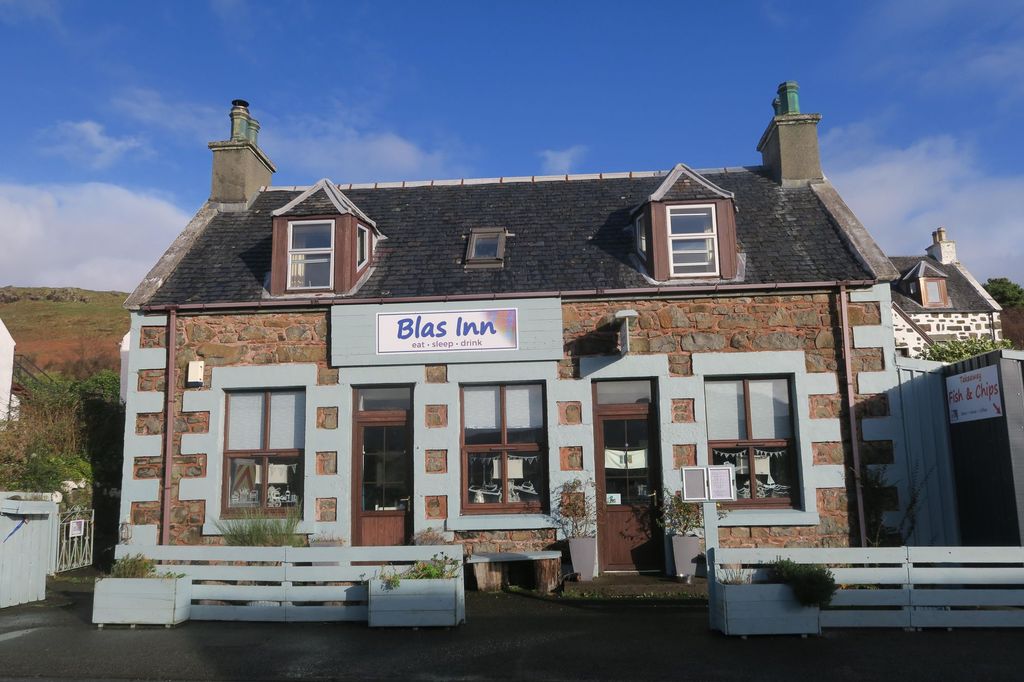 Property photo 2 of 13 Photo 2