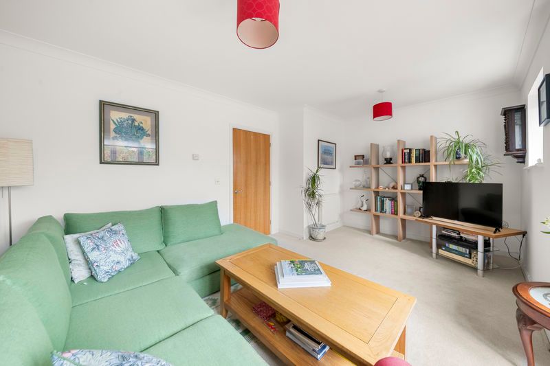 Property photo 2 of 30 Photo 3