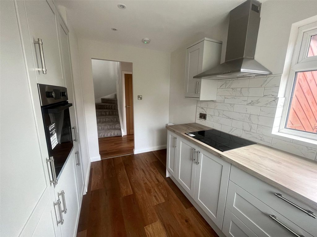 Property photo 2 of 18 Picture No. 07