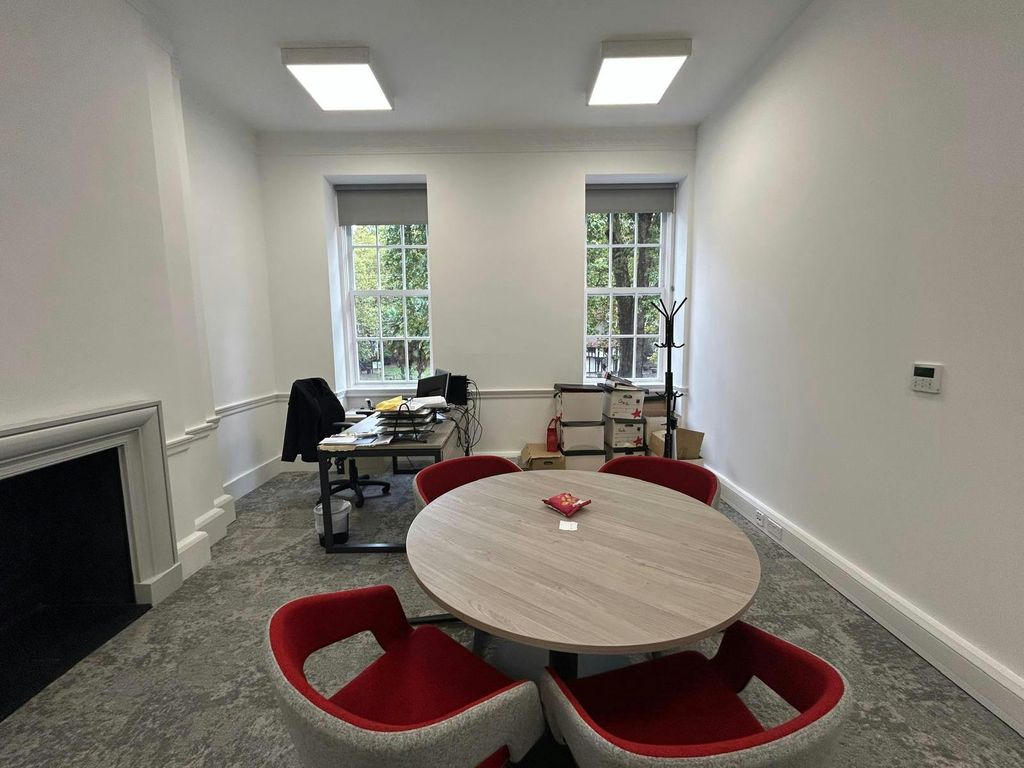 Property photo 3 of 8 d25d99F3E6024d0c93B201575cd5557E.Jpg