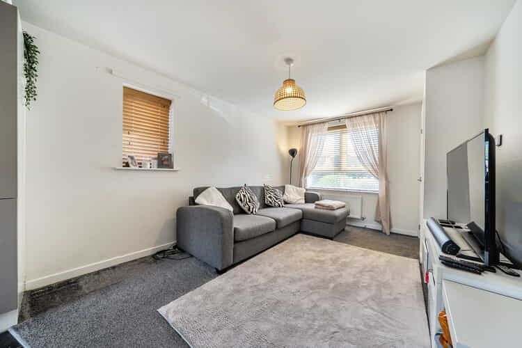 Property photo 2 of 22