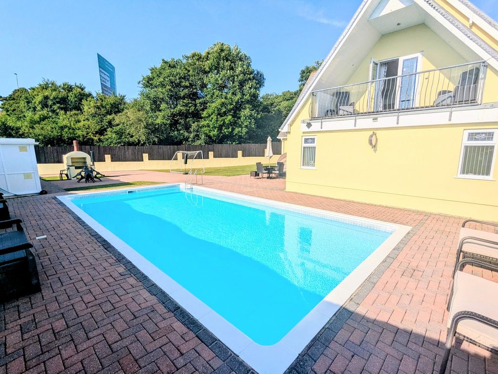 Property photo 3 of 34 Not Specified
