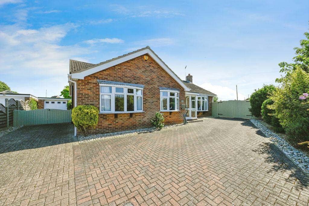 Property photo 1 of 25 Photo