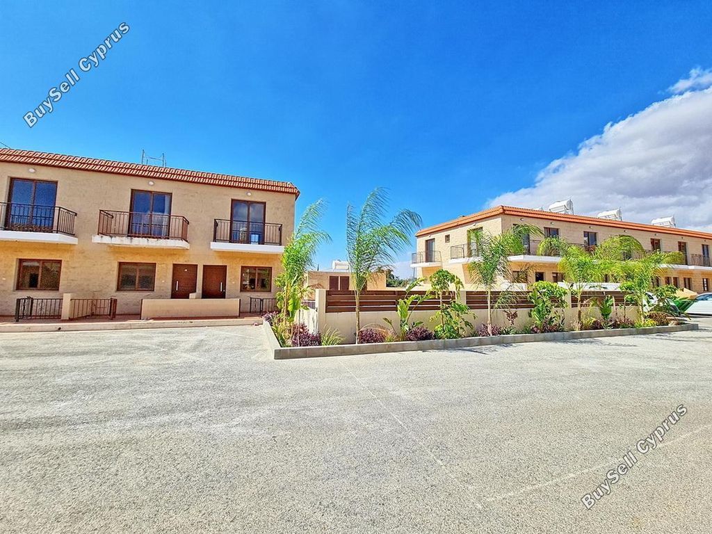 Property photo 1 of 35