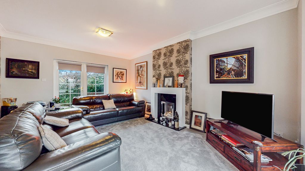 Property photo 3 of 39 10-Print-2 Branklyn Grove_20