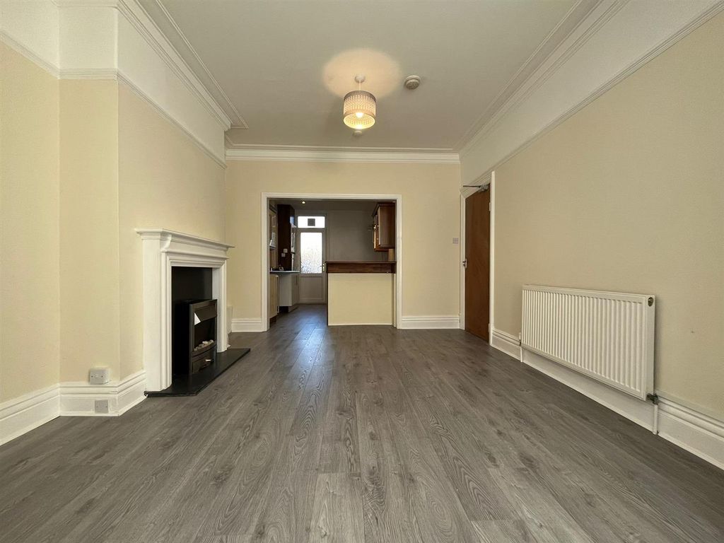 Property photo 3 of 18 Img-20241126-Wa0009.Jpg