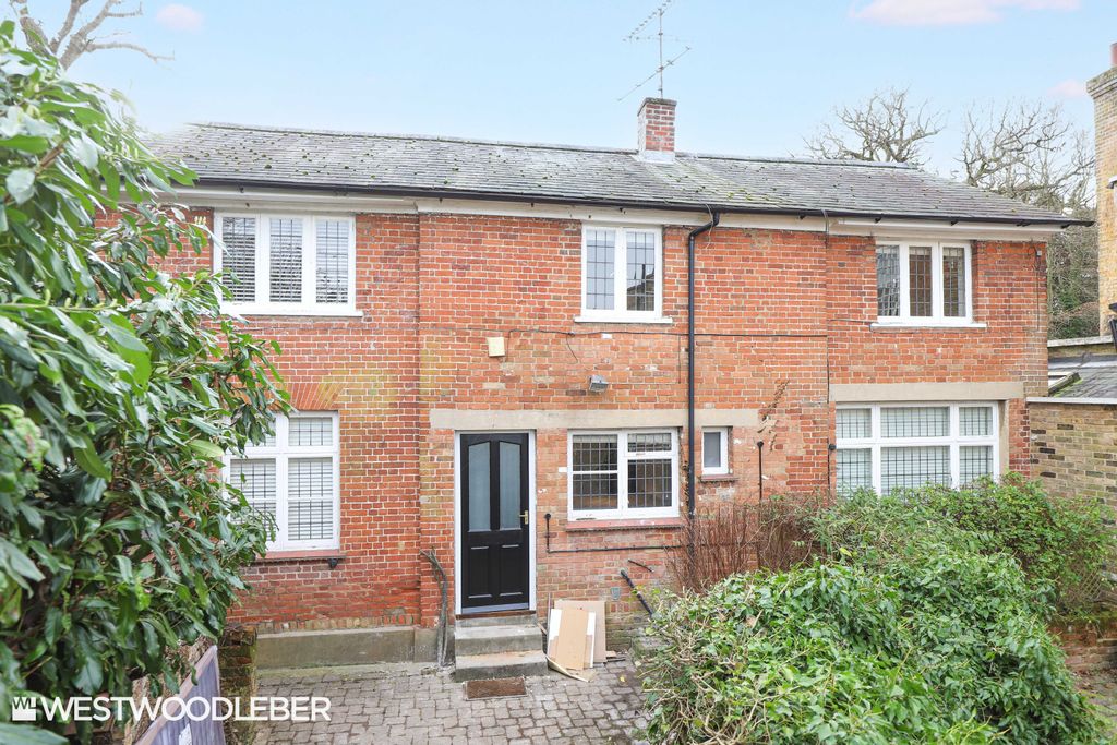 Property photo 1 of 25