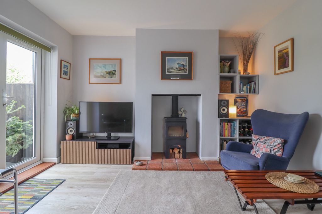 Property photo 2 of 24 3046124