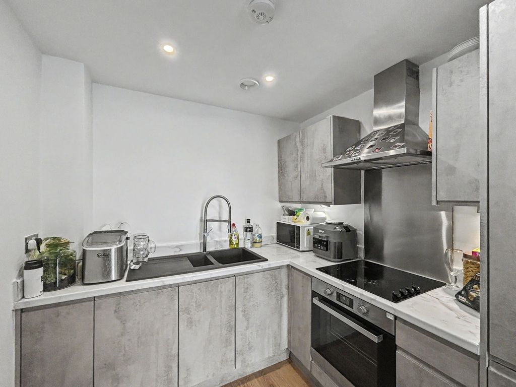 Property photo 2 of 12