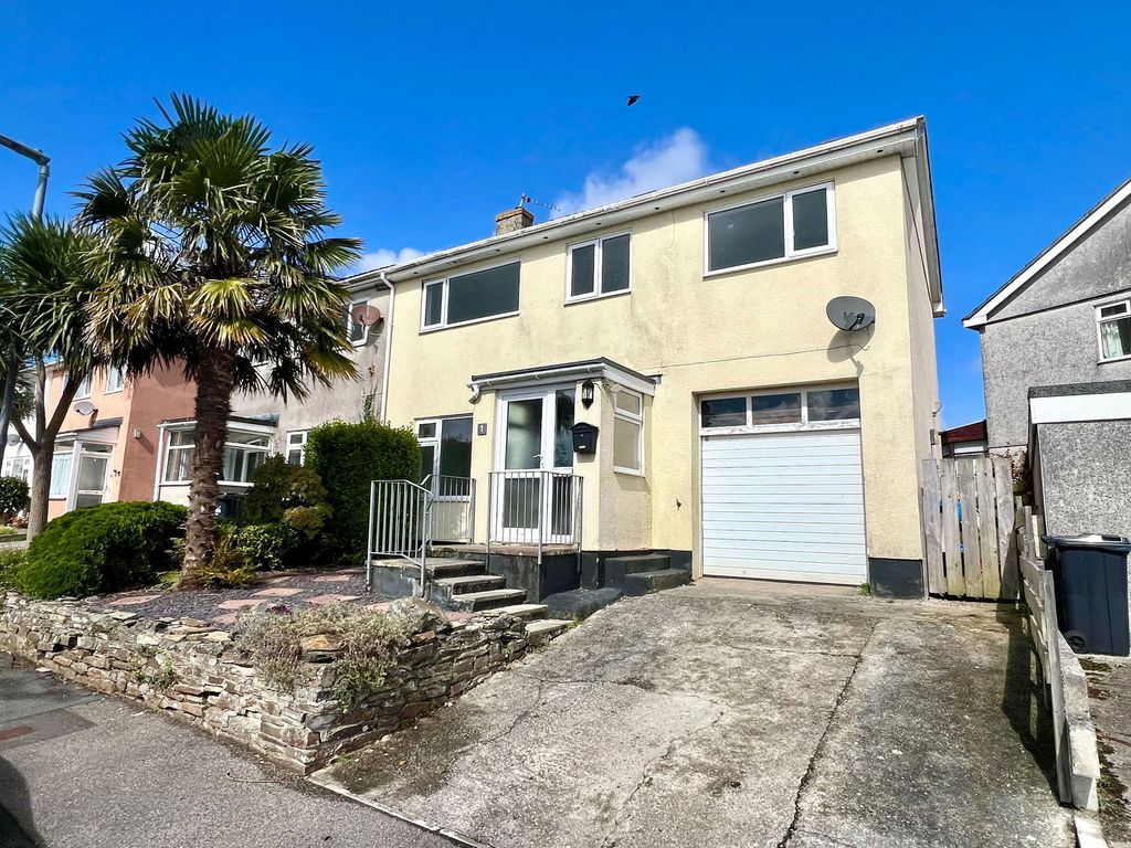 Property photo 1 of 20