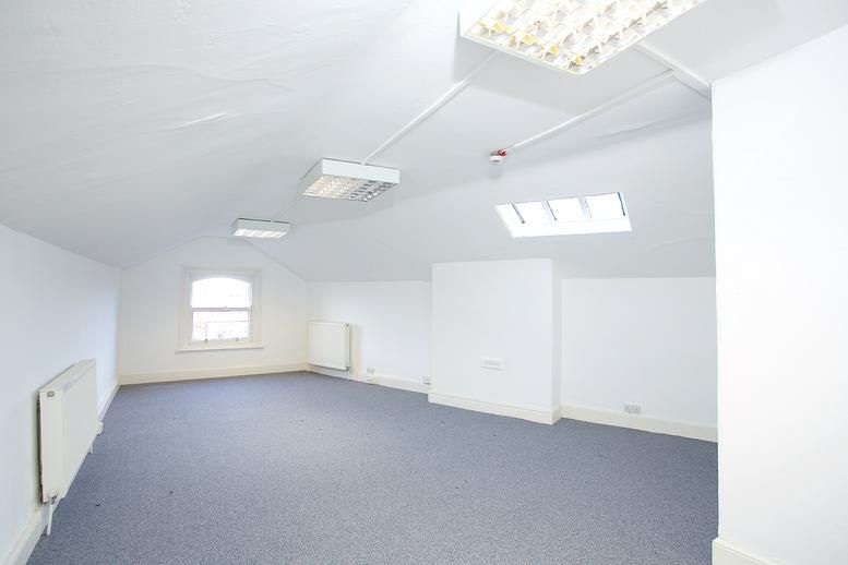 Property photo 3 of 5