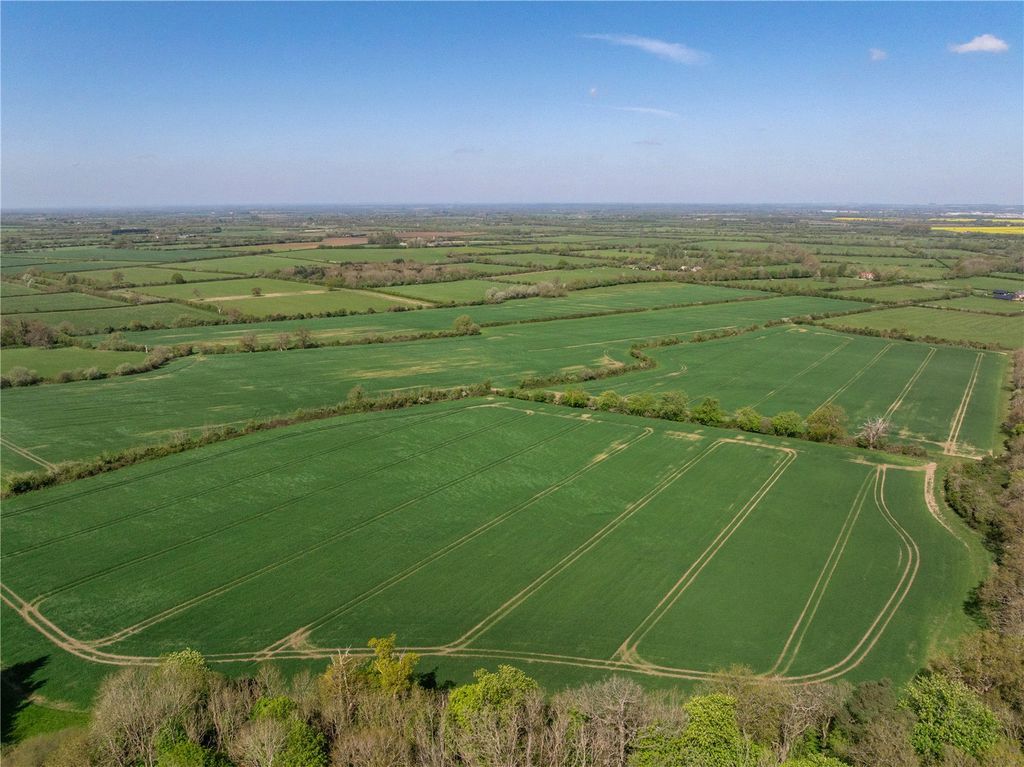 Property photo 1 of 6 Land