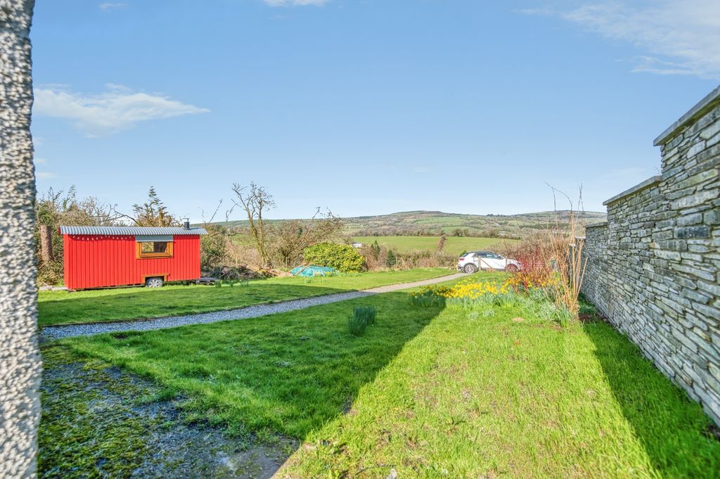 Property photo 2 of 31 View To The Front