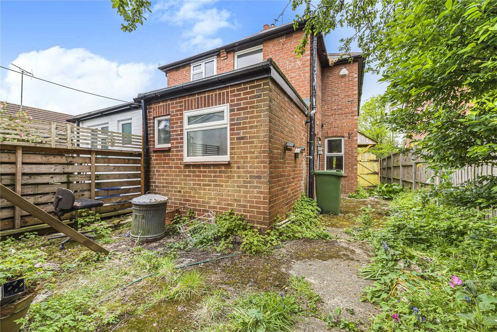 Property photo 3 of 24 Picture No. 04